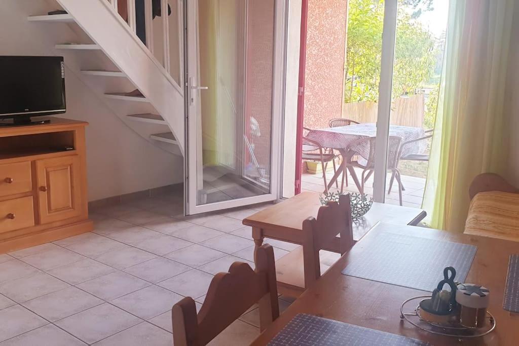 Villa Un Bol D'Air Frais Et De Soleil Entre Campagne Et Plage à Béziers Extérieur photo